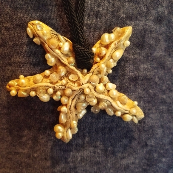 Micki Ravitz Pearl Multi-media Starfish Pendant & Black Silk Cord Necklace - Picture 3 of 10